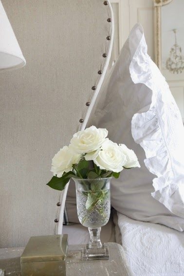 高級、典雅的飯店客房變成了「清明送終風」。