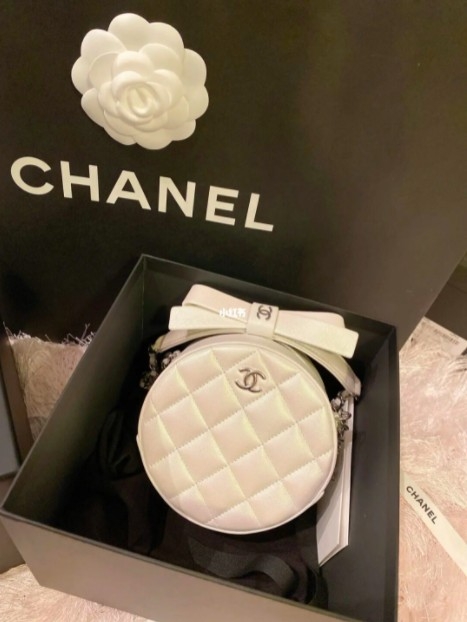 CHANEL蝴蝶結小包