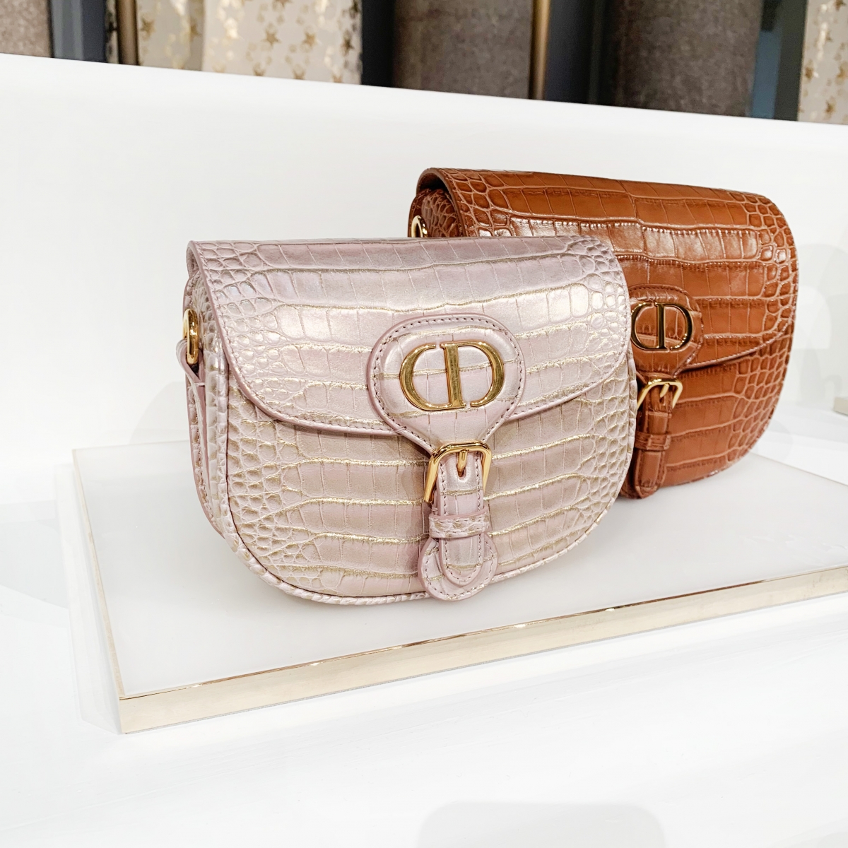 全新Dior Bobby East West 斜背包