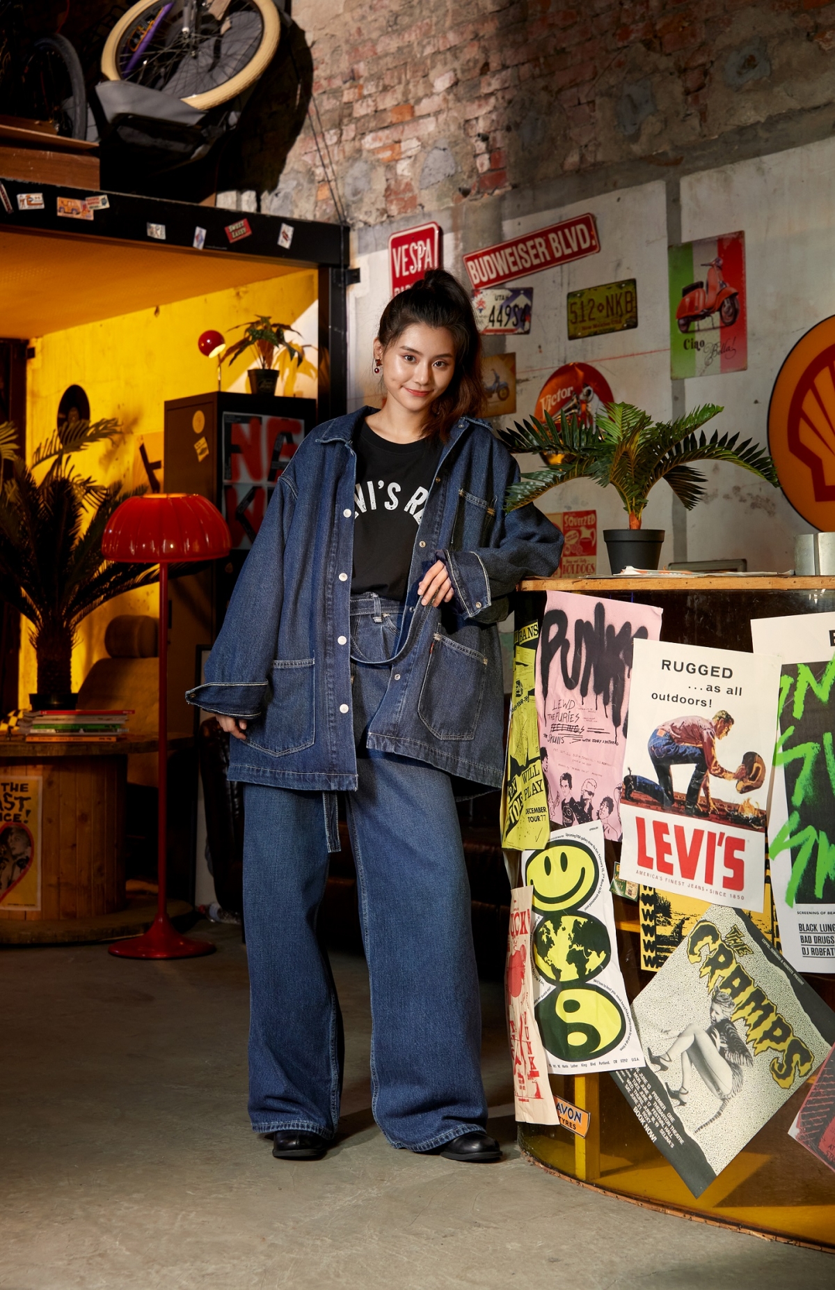 Levis