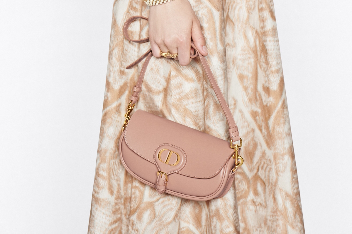 Dior 2022早春度假系列,粉紅色精品包