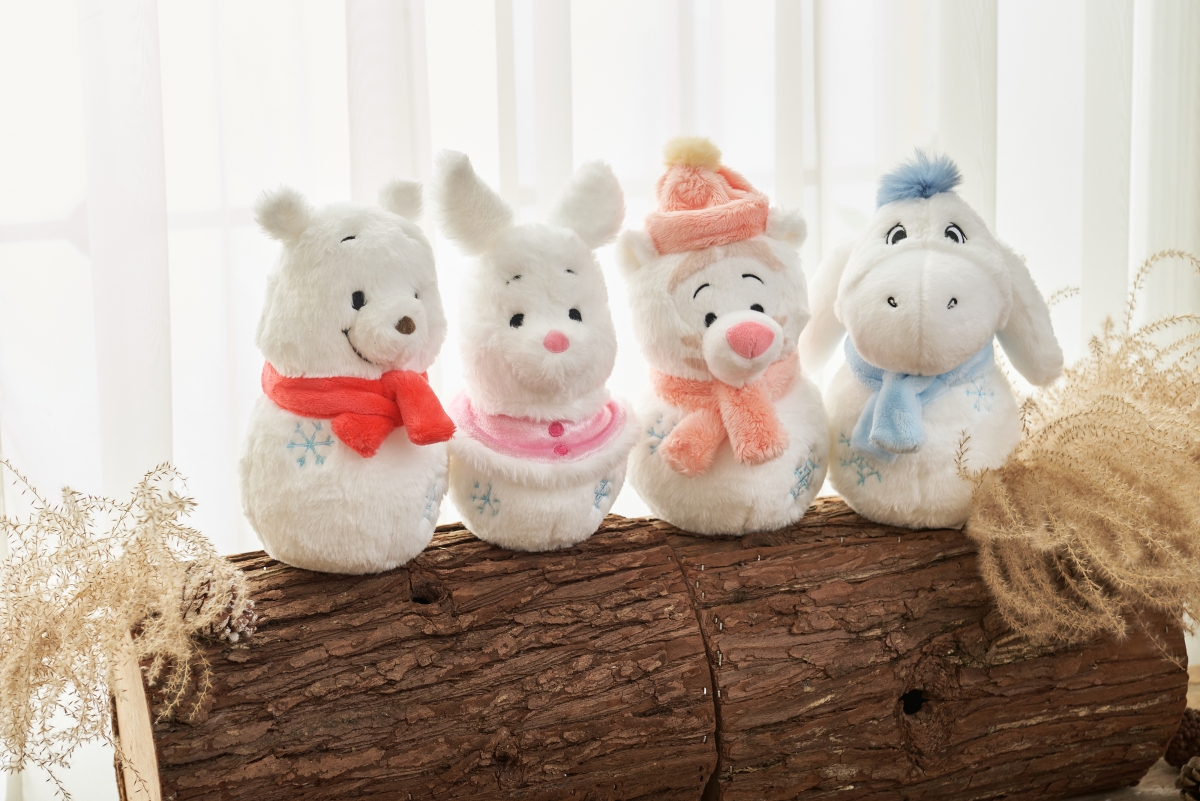 雪白小熊維尼娃娃