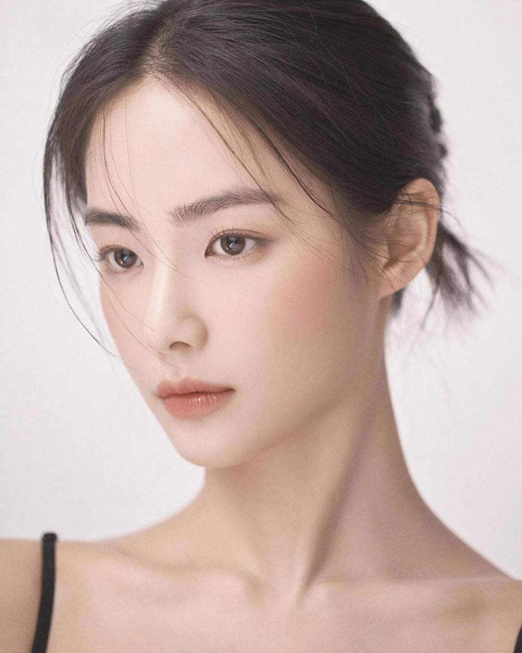 IG @hongsuzu