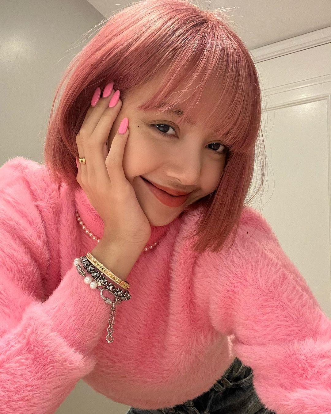 Lisa美國蹦迪影片遭熱搜