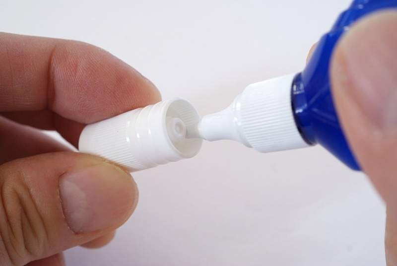 立可白的凹凸蓋子藏功用