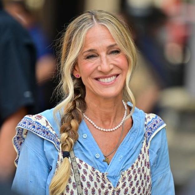 莎拉潔西卡派克（Sarah Jessica Parker）目前56歲