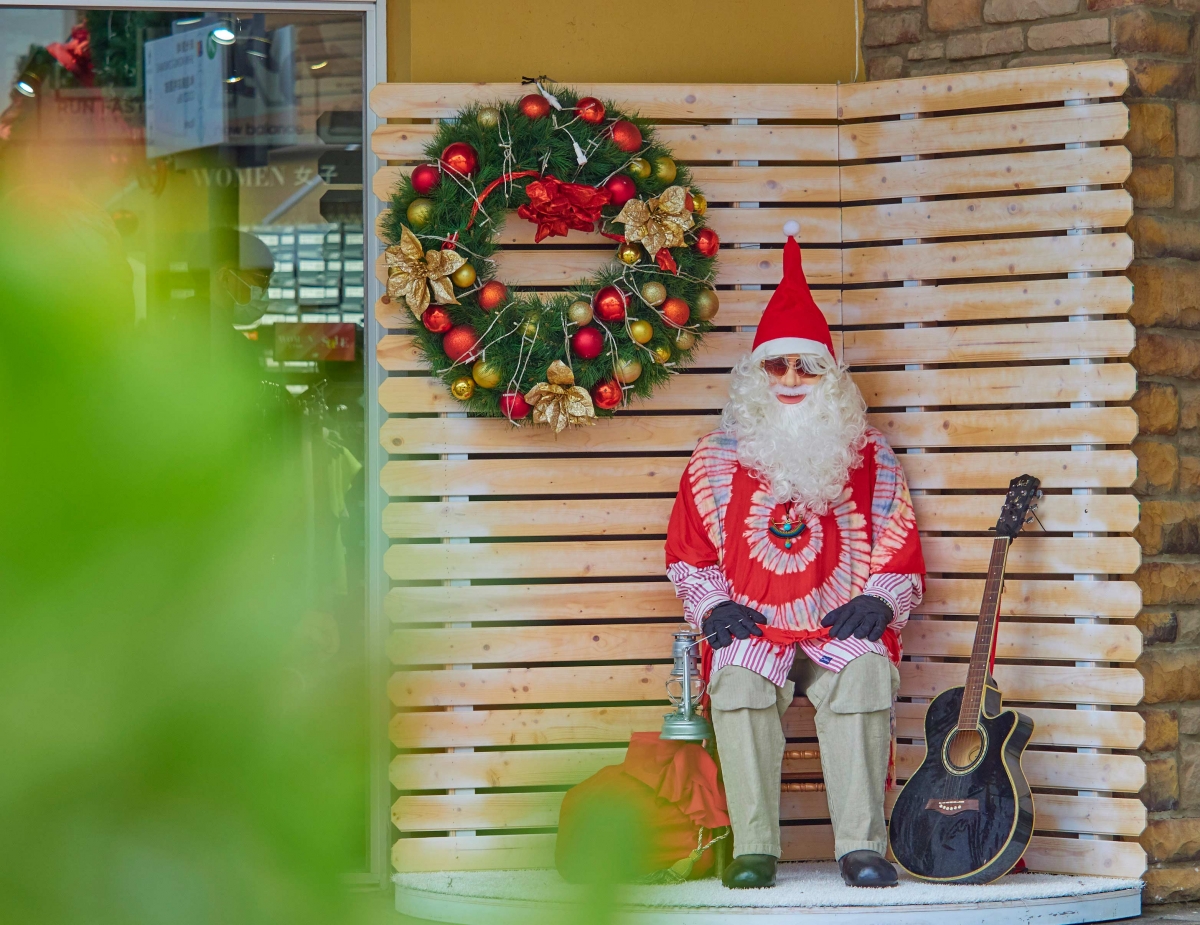 華泰名品城聖誕老人