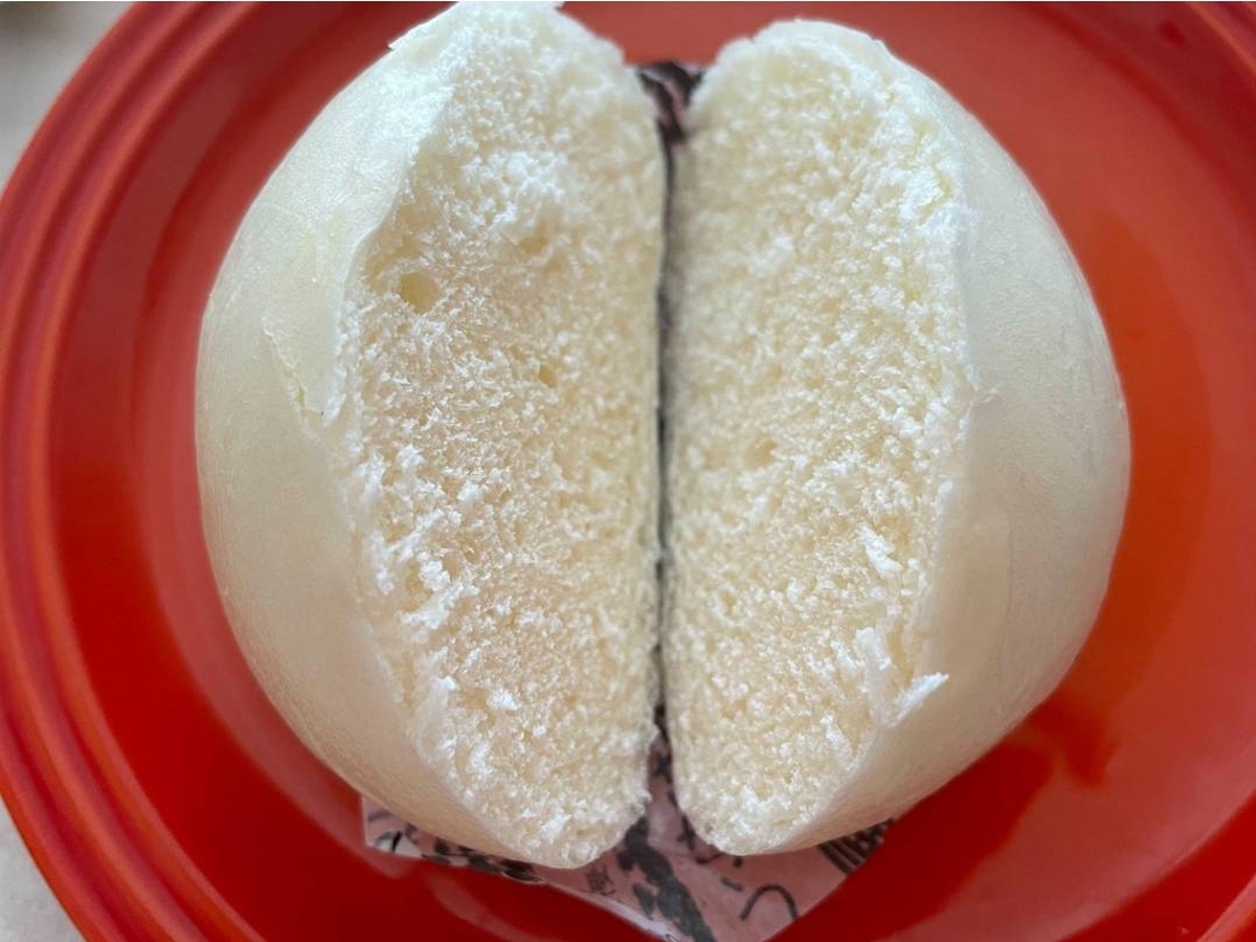 人氣商品「沒有內餡的包子」剖面圖