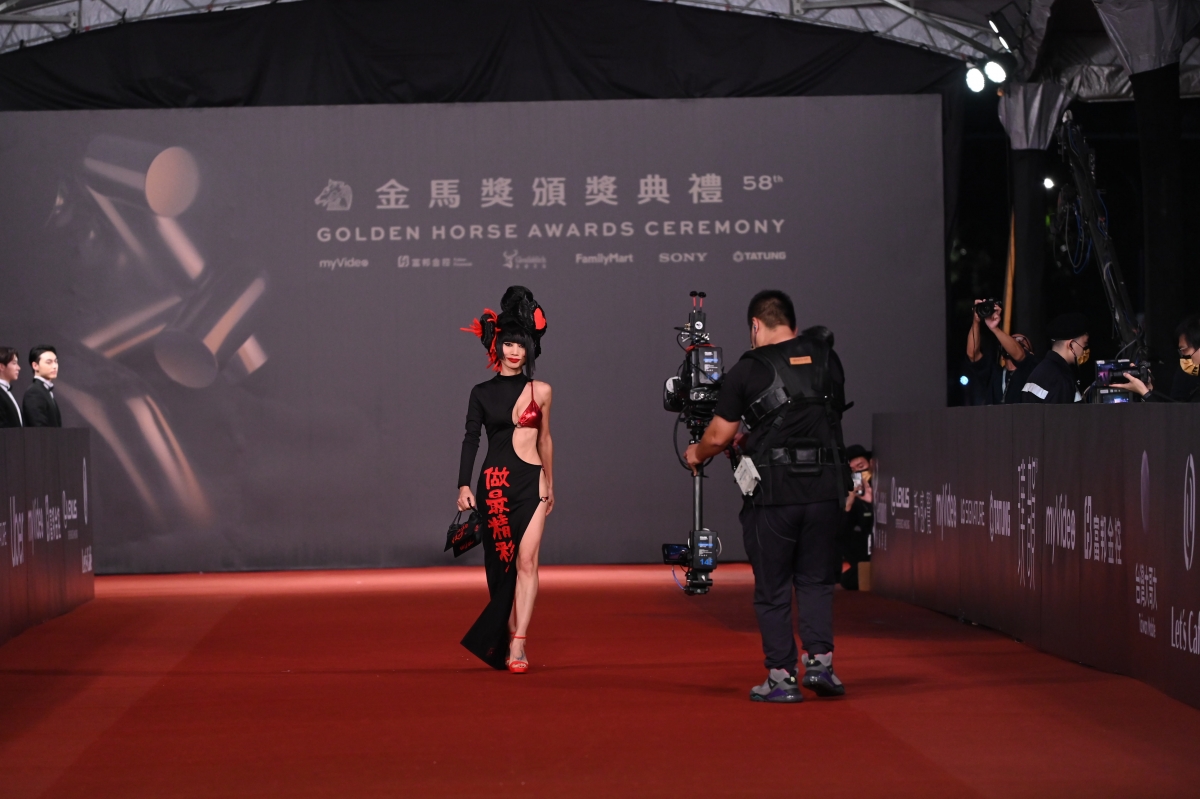 頒獎嘉賓:白靈