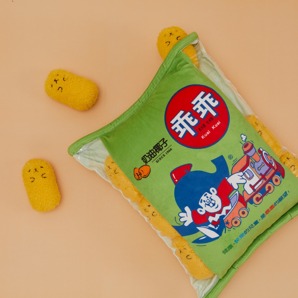 HOLA x 乖乖造型抱枕