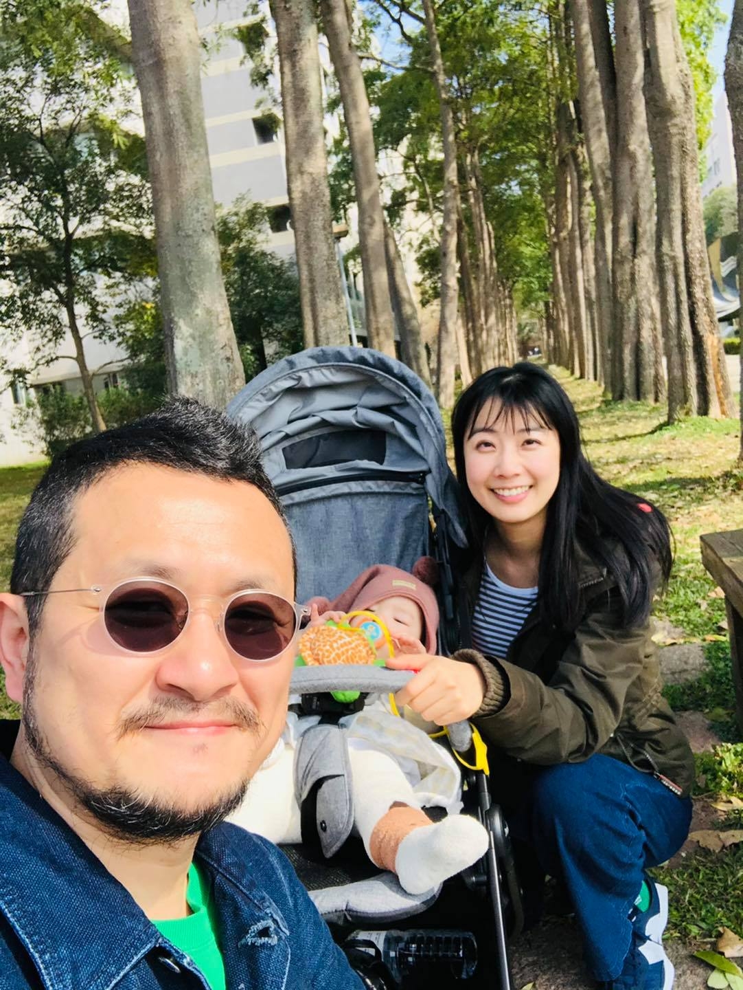 九把刀婚後時常分享家庭生活。