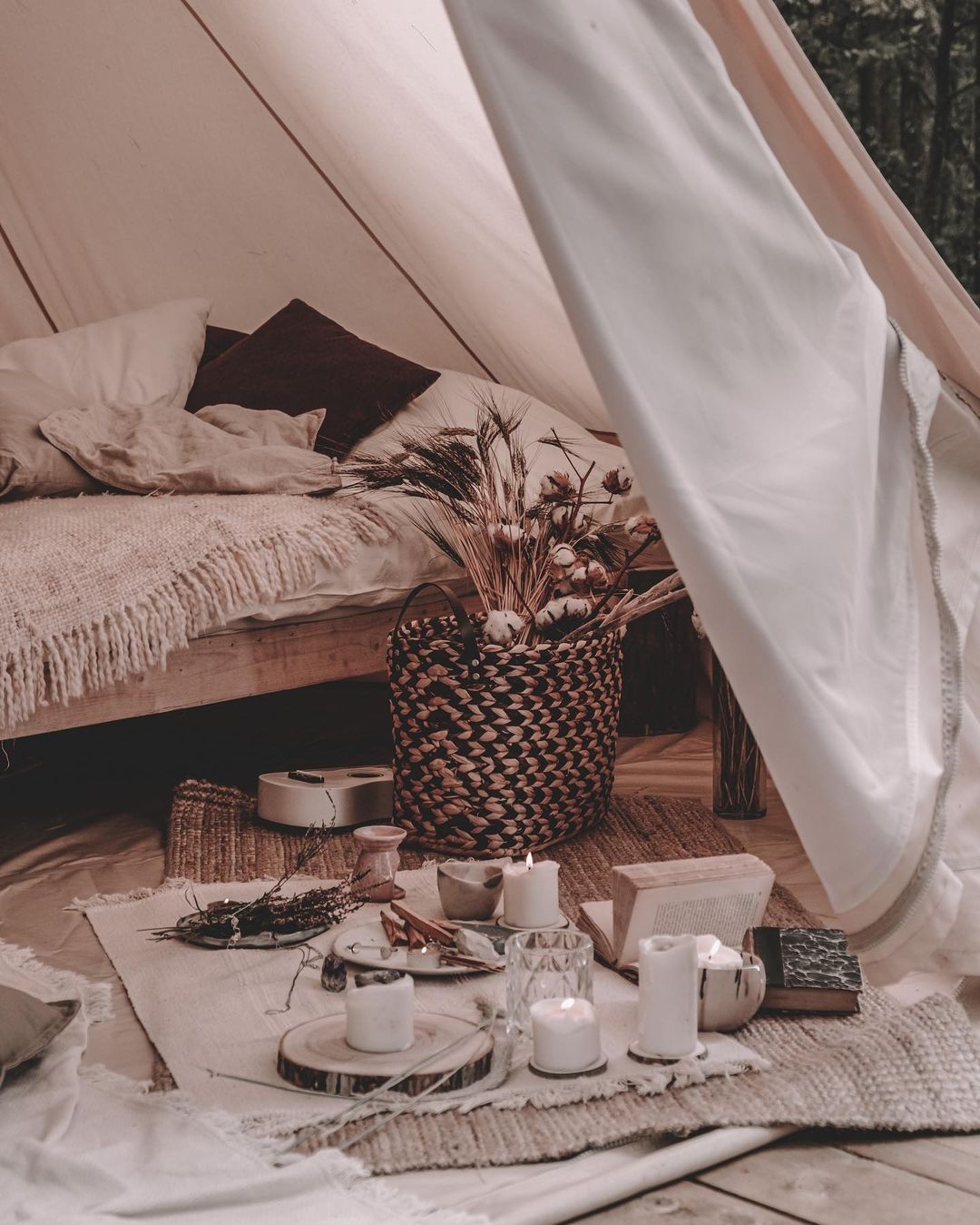 IG @monjou_glamping