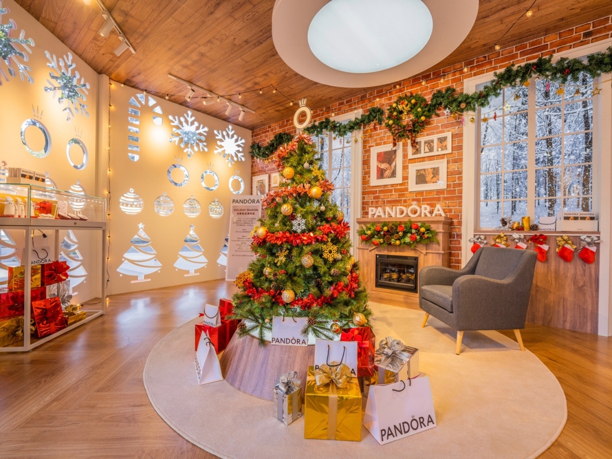 宛如童話般的聖誕場景，夢幻登場～