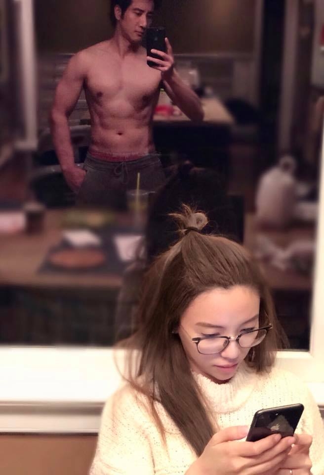 王力宏拍前妻之餘秀出自己的肌肉身材