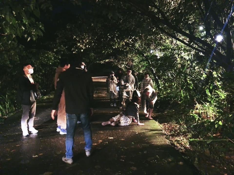花子慘被丟包的深山荒野