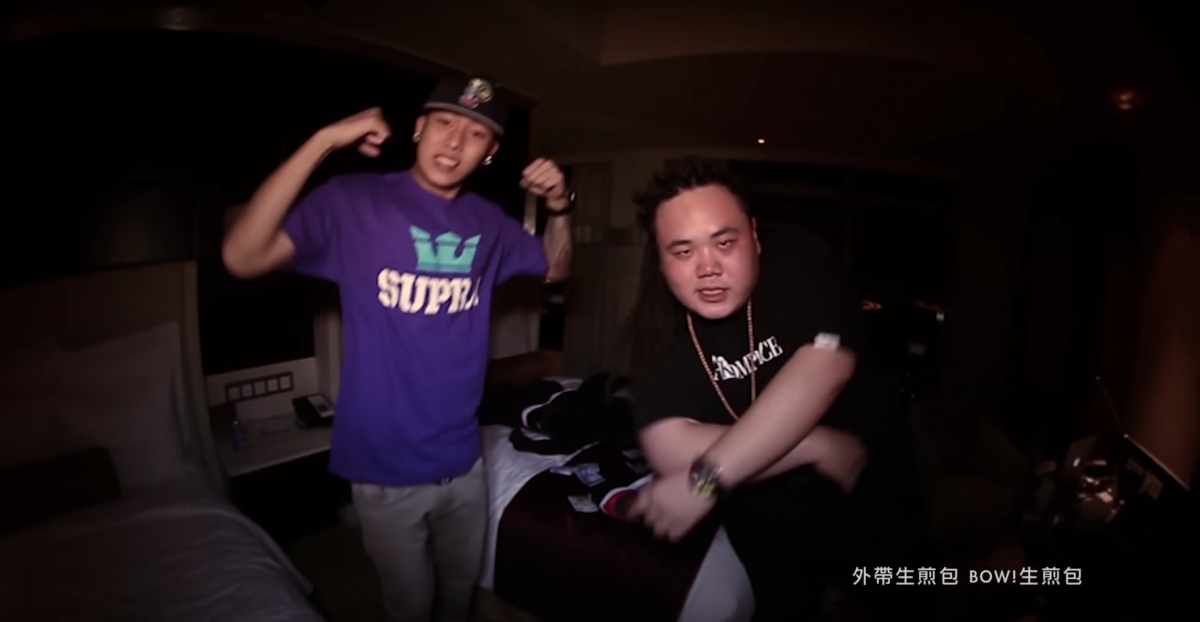 頑童曾發表歌曲〈生煎包〉,至今仍是各大KTV的熱門點播曲。