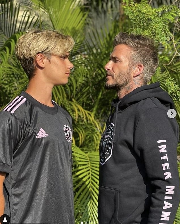 二兒子羅蜜歐與老爸貝克漢超帥側臉