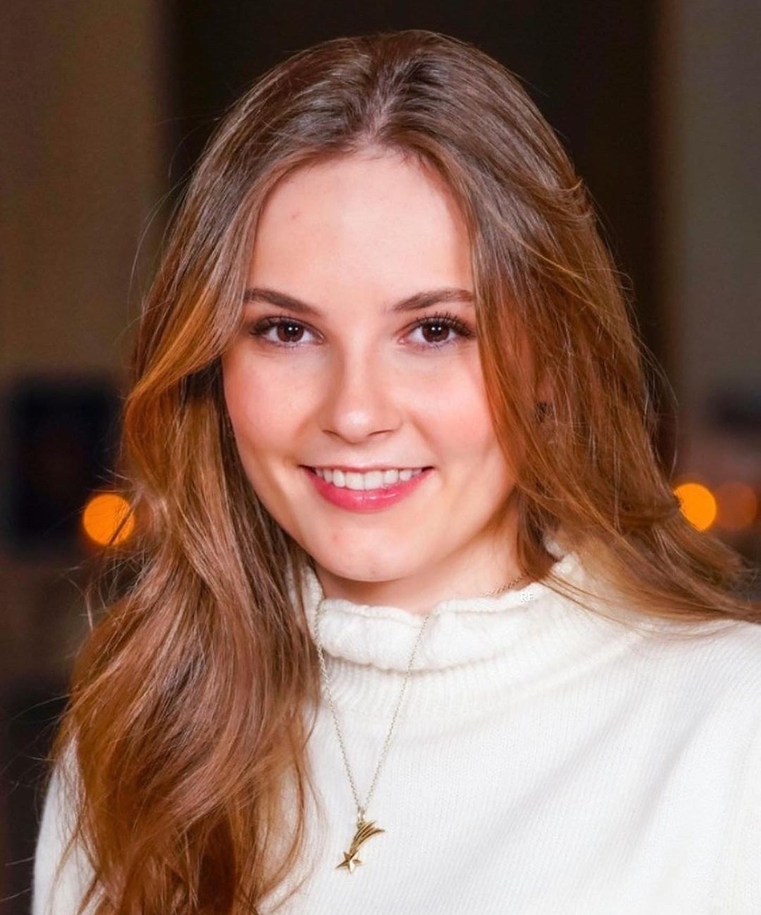 挪威公主成熟美麗大方