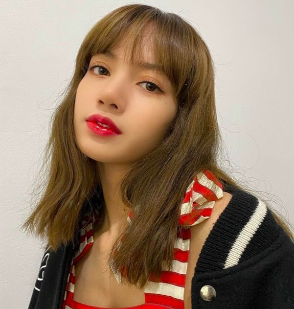 「輕泰妝」妝容重點5:豐潤唇嘟妝