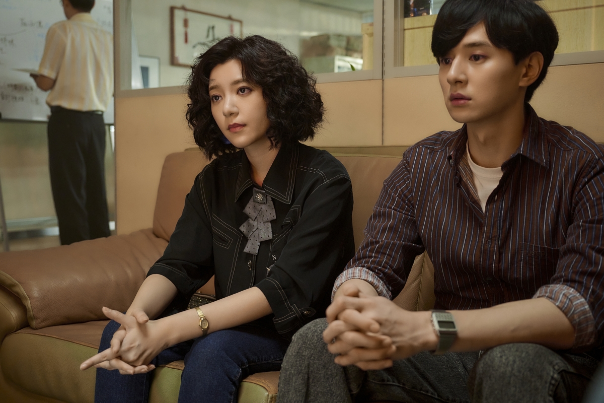 《華燈初上》感情線