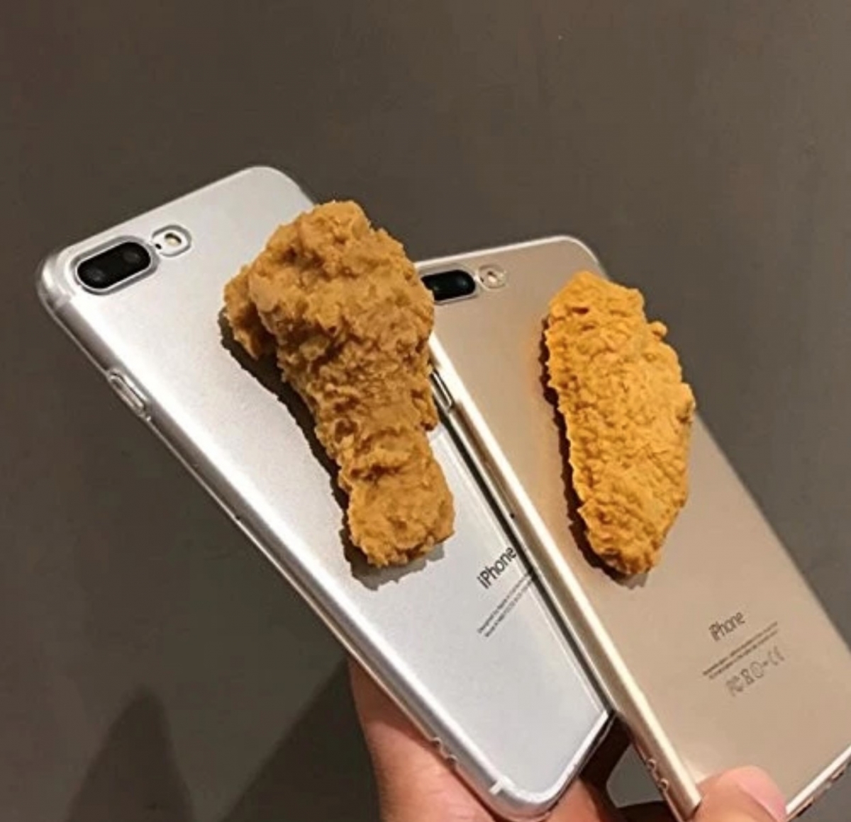 超逼真的外型,讓許多網友都買來送給身邊愛吃炸雞的朋友。