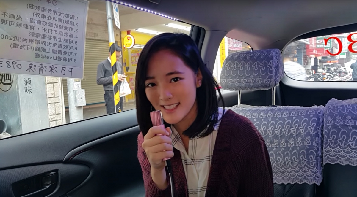 王淨6年前在計程車上唱歌的影片再次被討論。