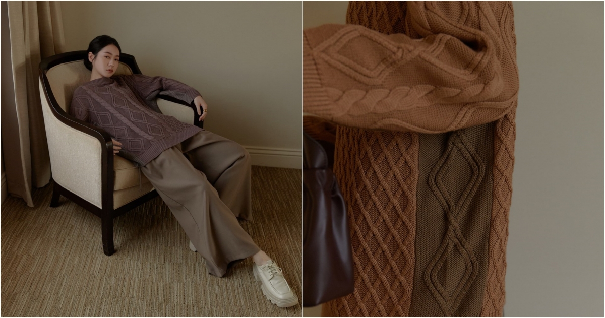 mouggan雙織紋變化拼接毛衣NT$1,880