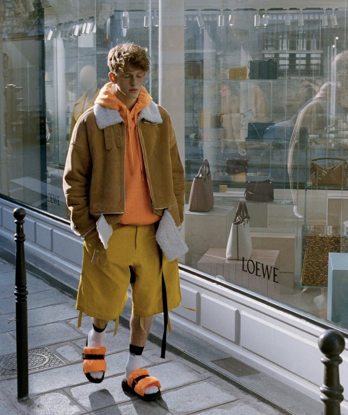 LOEWE 2022SS 男裝系列。