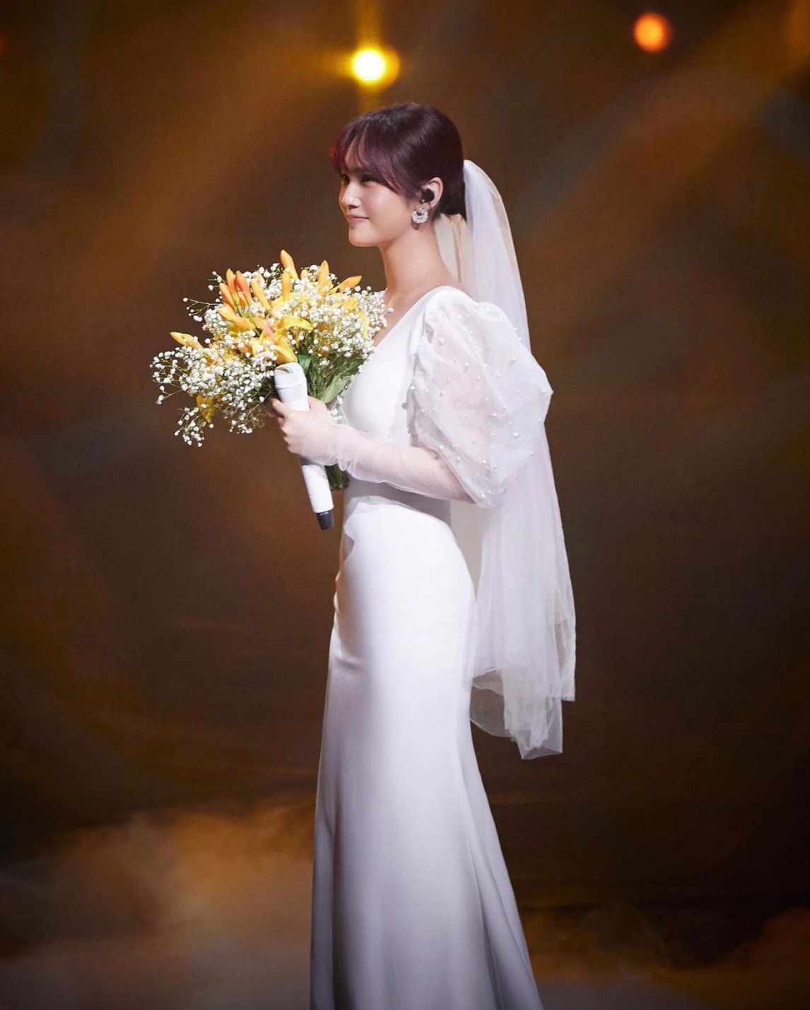 楊丞琳絕美側臉