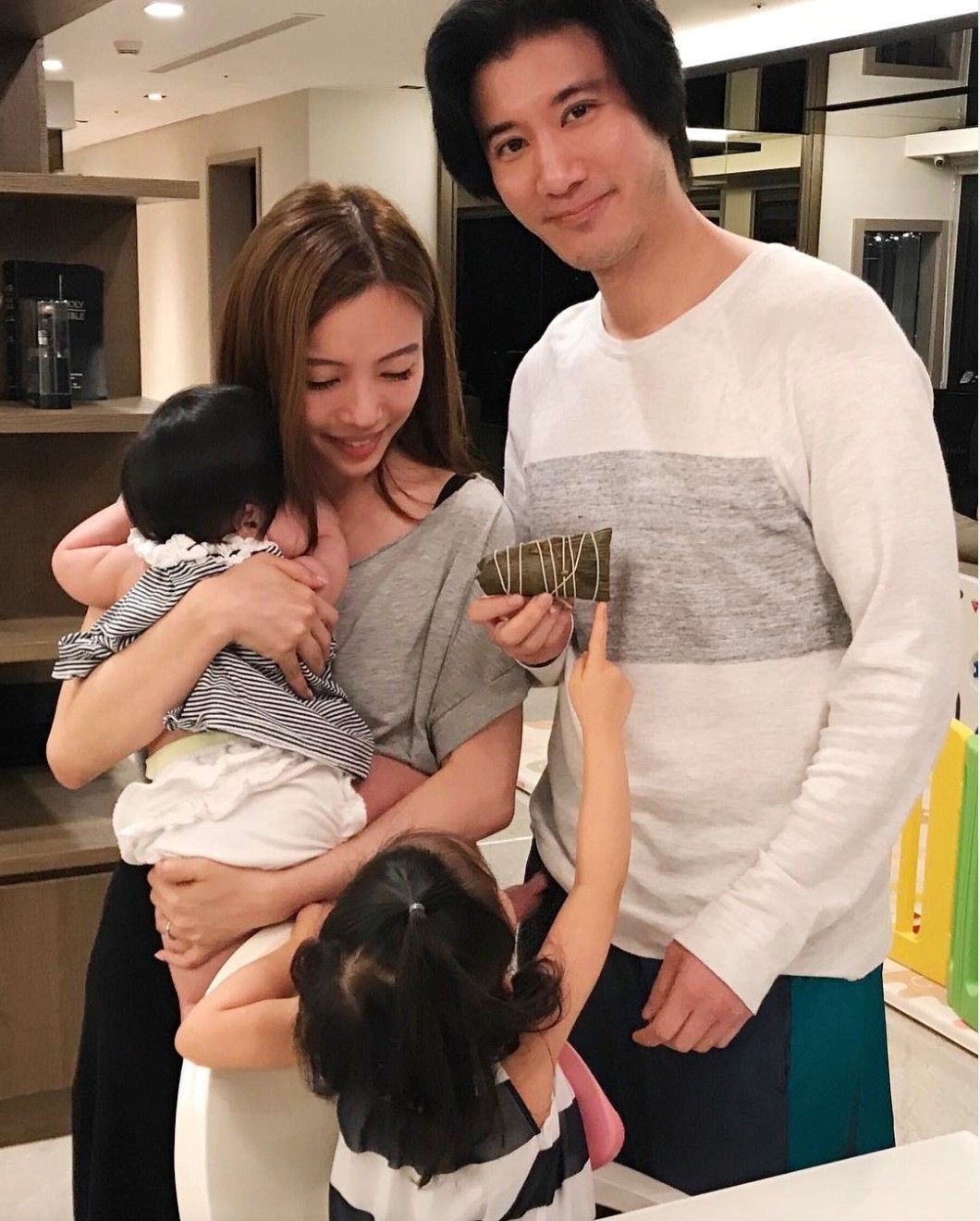 李靚蕾原本與王力宏是一對人人稱羨的夫妻。