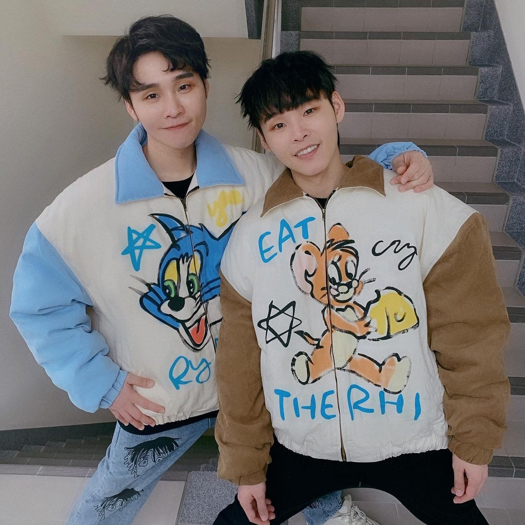 展榮展瑞是台灣知名Youtuber、音樂家