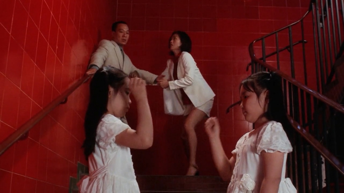 電影《陰陽路》中的〈陀地位〉短篇。