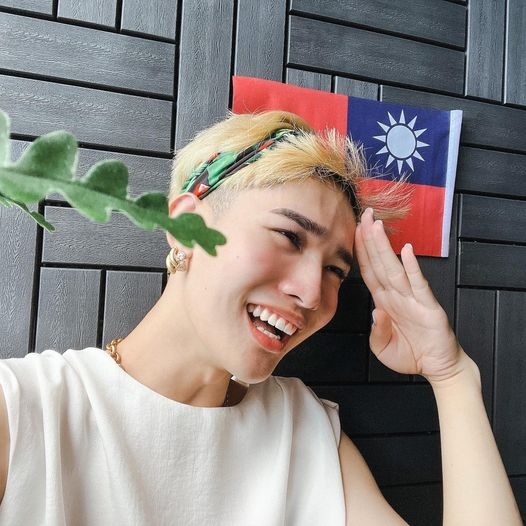 鍾明軒:人,是無限大的