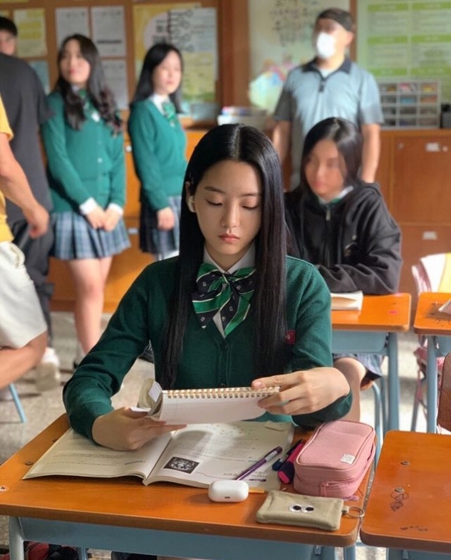崔南拉是冷漠的高材生