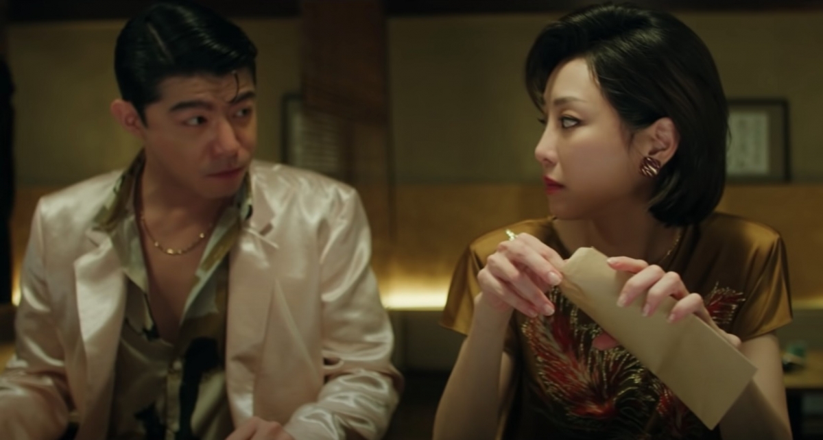 「白粉CP」雖然剛開始是反派，但角色魅力十足。