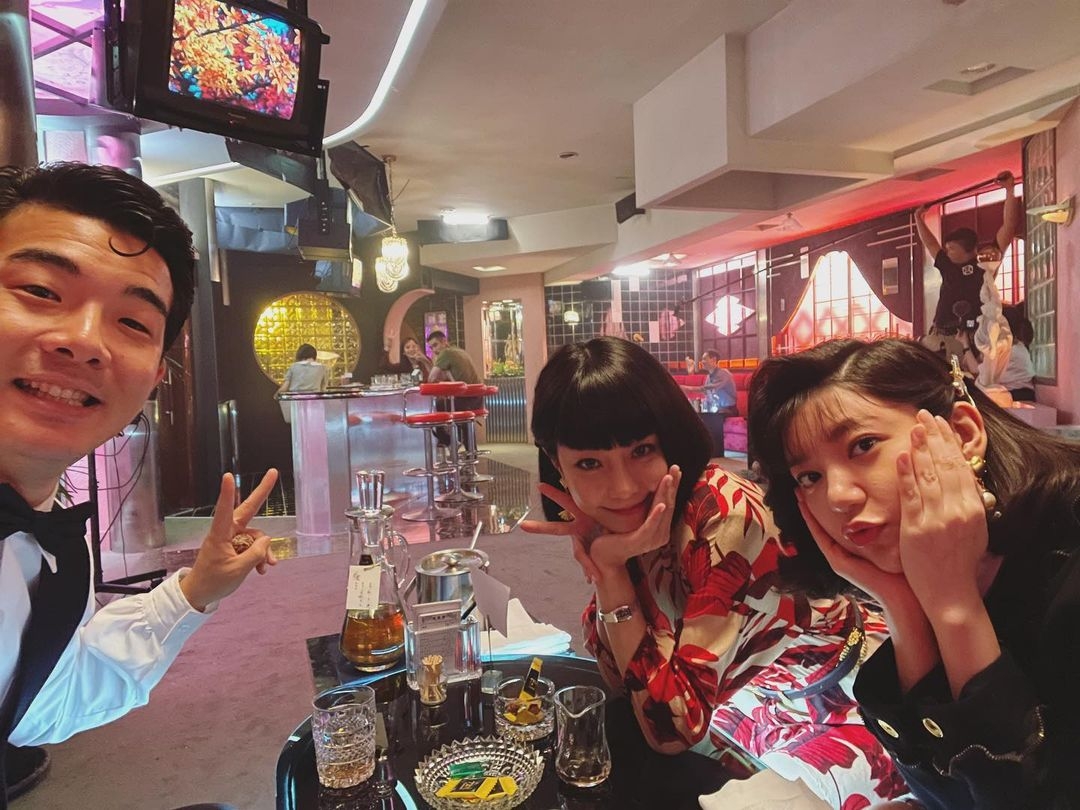 胡瑋杰分享《華燈初上》花絮照