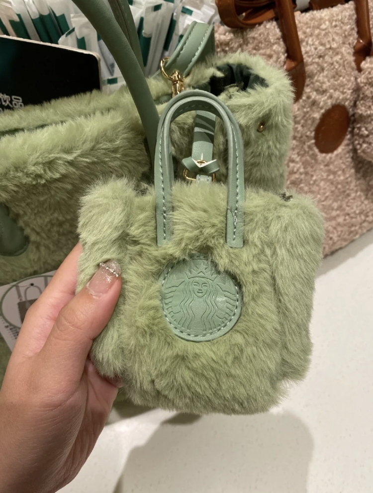 毛絨單肩包羊羔毛暖棕色款與酪梨寶寶綠款