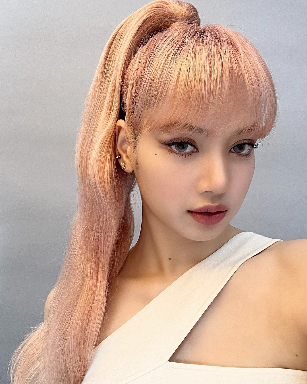 IG @ lalalalisa_m