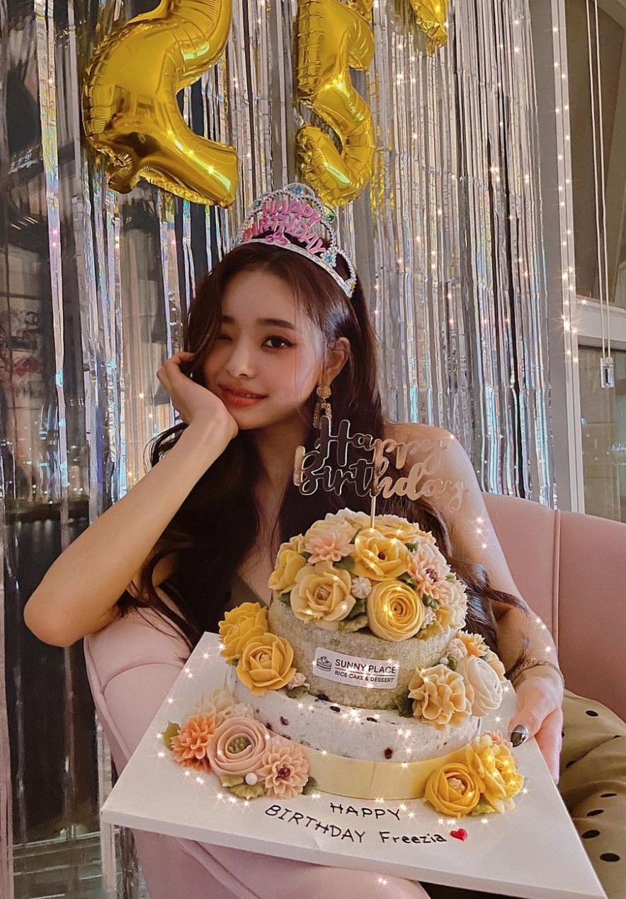 每個月分都有專屬的誕生石。