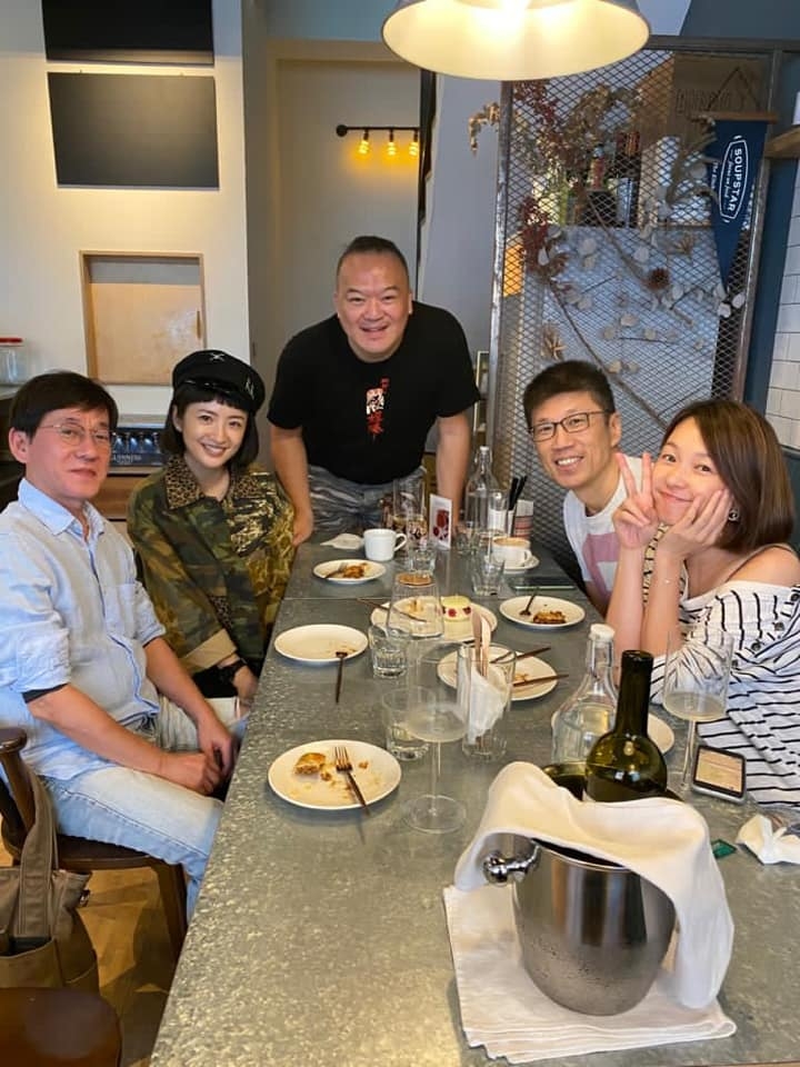 林依晨與六月日前曾與明金成一同聚餐。