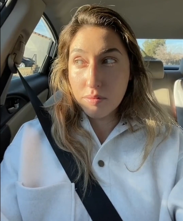 每天規律時間上下班開車通勤,反而容易導致某一側的臉固定曝曬於陽光下