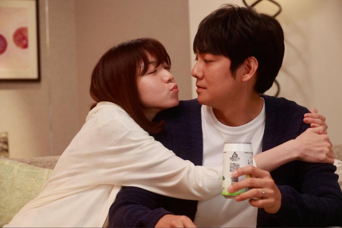 中村靜香飾演「外注妻」