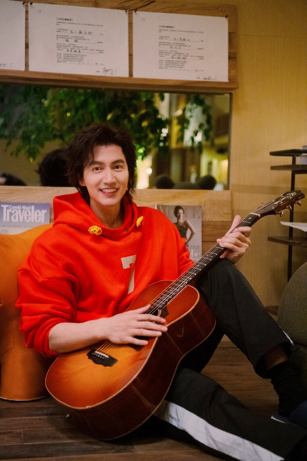 言承旭參加《朋友請聽好》節目