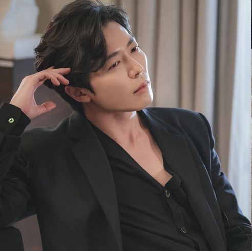 金材昱近年細心雕琢演技。