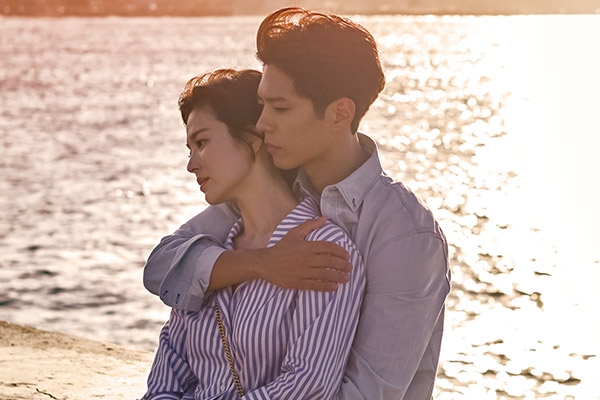 心靈溝通與親密關係都是愛情中重要的元素。