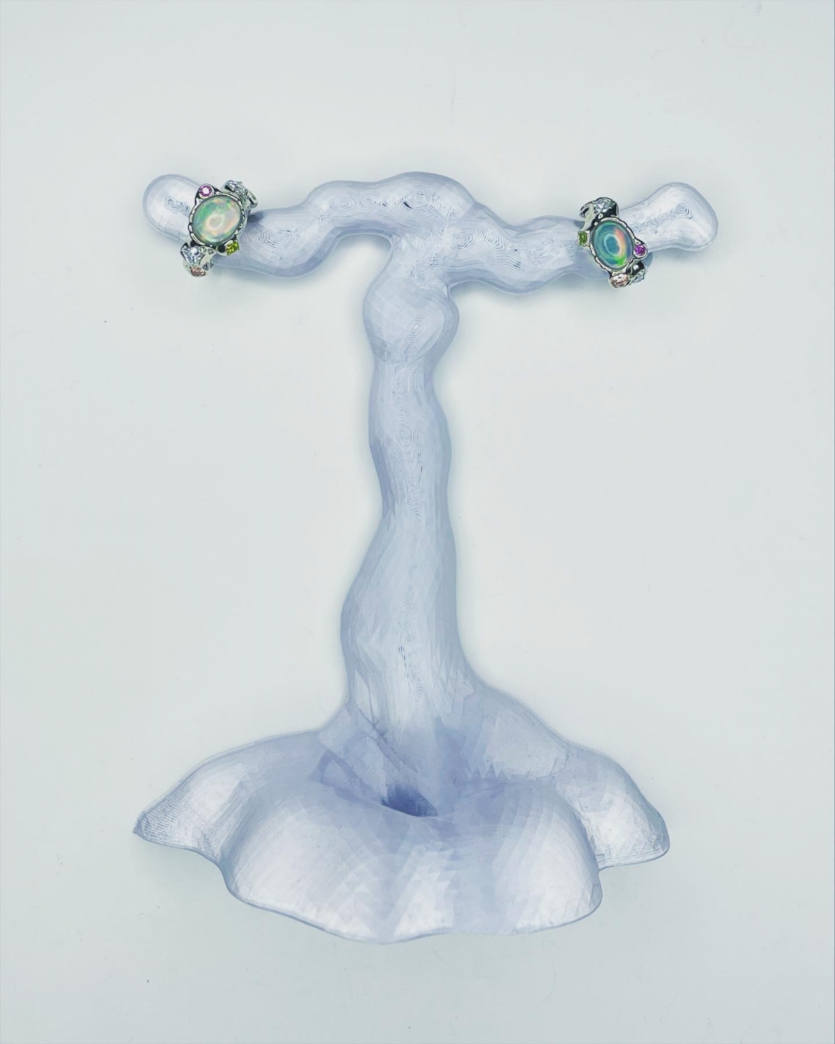 獨一無二的設計代表DAWN對泫雅的愛