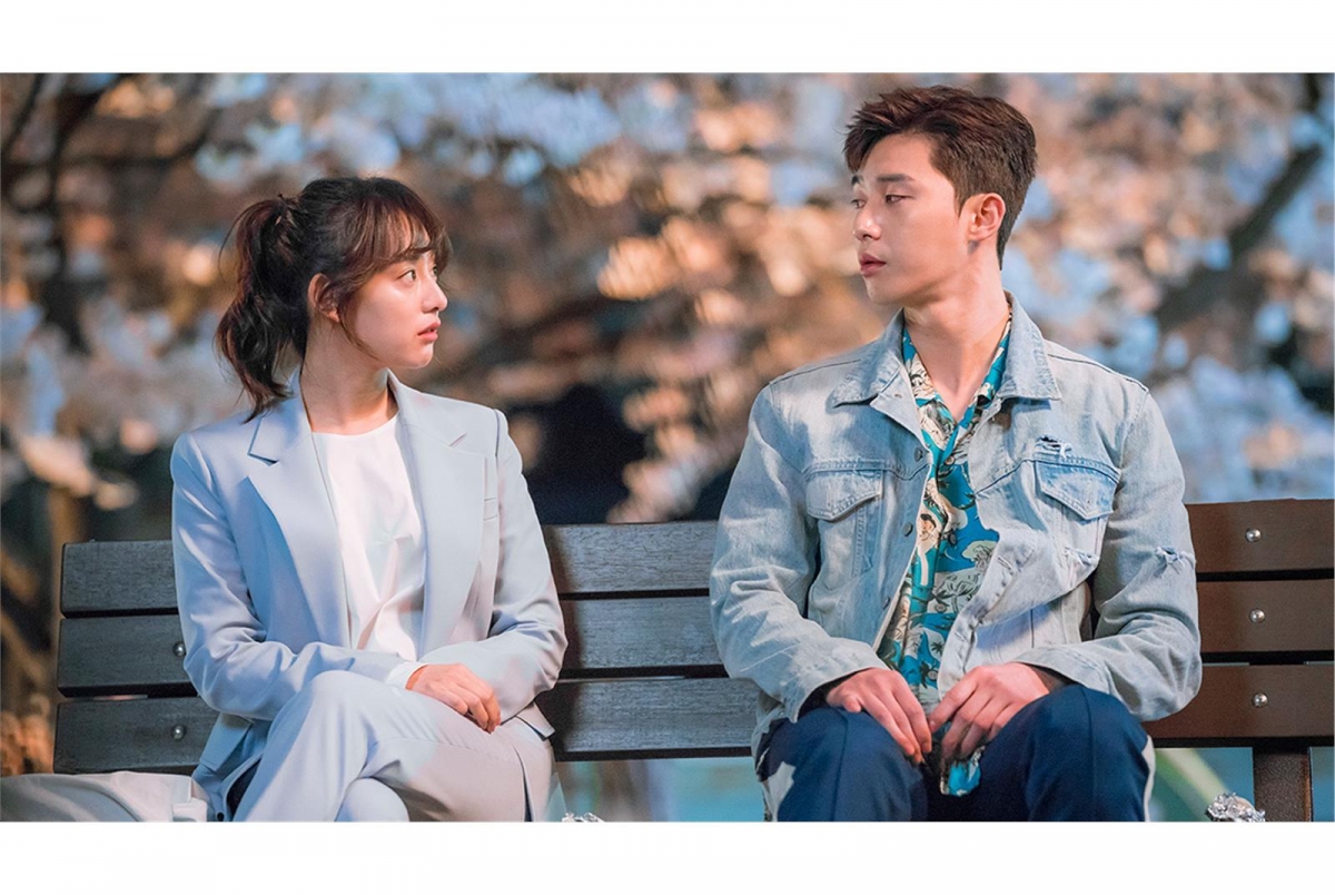 朴敘俊演出《三流之路》。