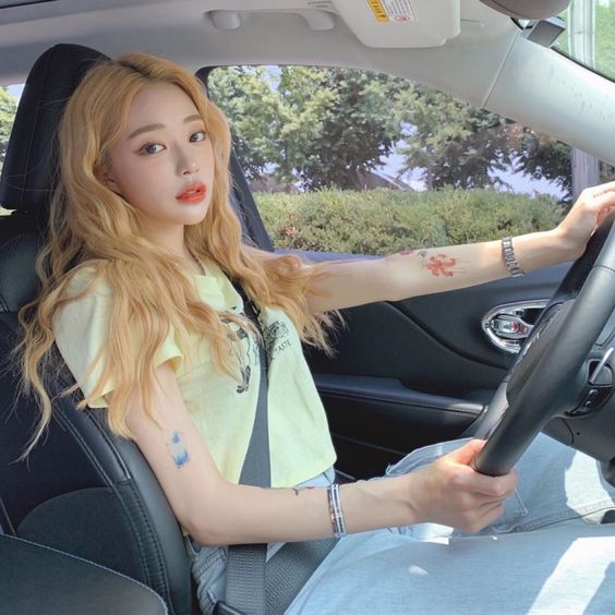 許多女孩都會自己開車出遊