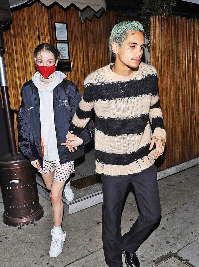 Hunter《高校十八禁》與男演員擦出愛火