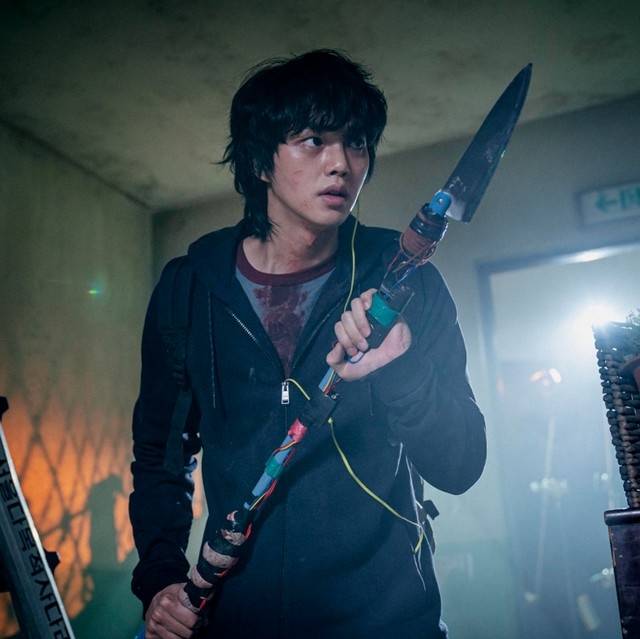 宋江在Netflix韓劇《Sweet Home》身材瘦薄